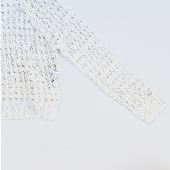 NWOT Forever21 Contemporary SnowWhite KnitSweater - Picture 4 of 6